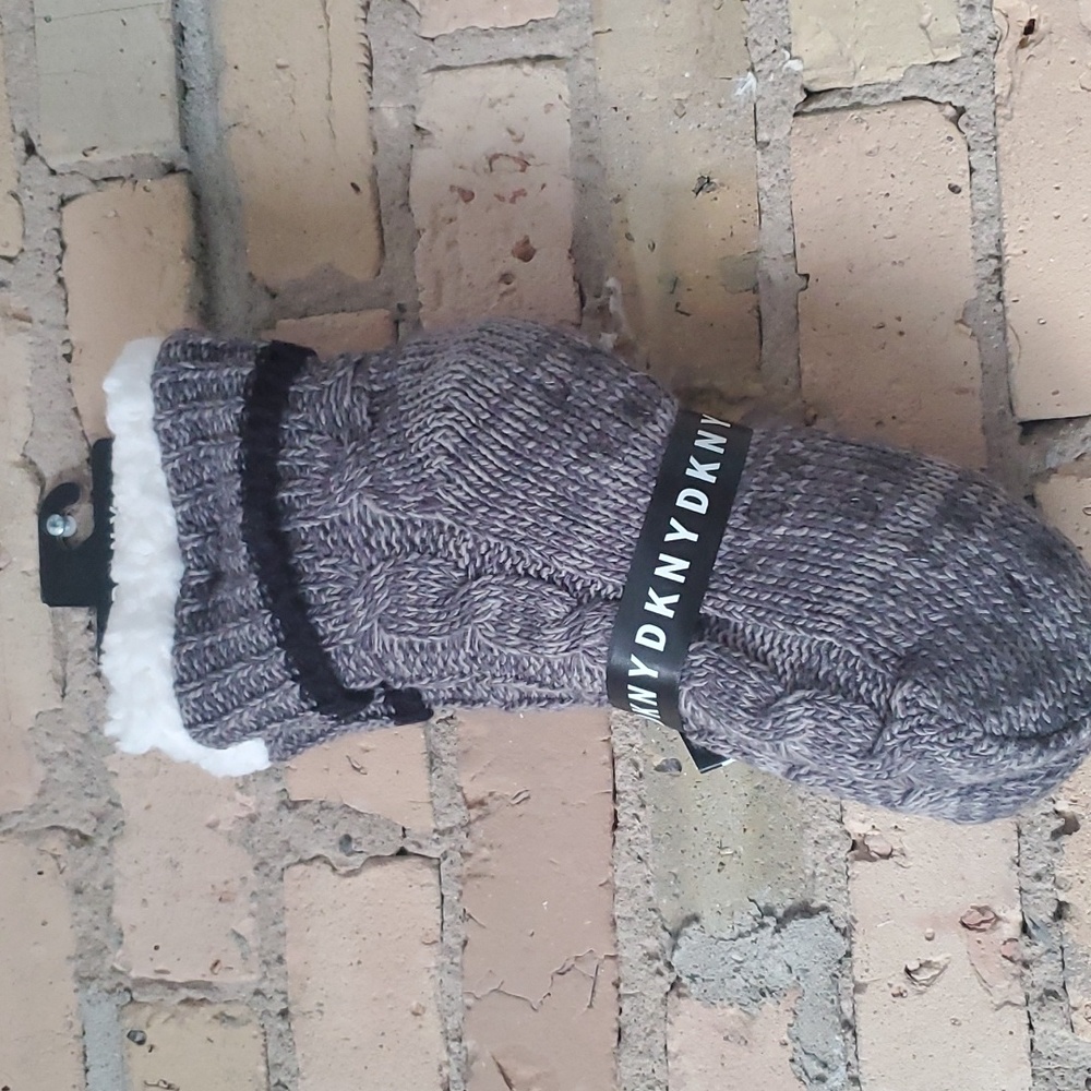 NWT- DKNY Grey Slipper Socks